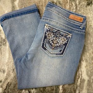 Wallflower Capris Size 13